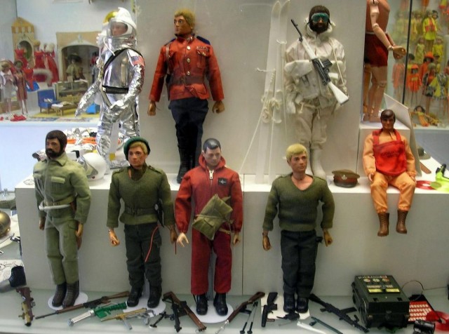 Музей игрушек (Museum hraček) Музей игрушек (Museum hraček)