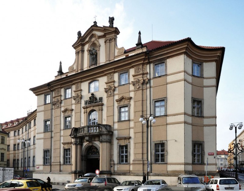Клементинум (Klementinum)
