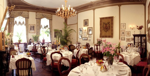 Ресторан "Палффи Палац" (Palffy Palace) Ресторан "Палффи Палац" (Palffy Palace)