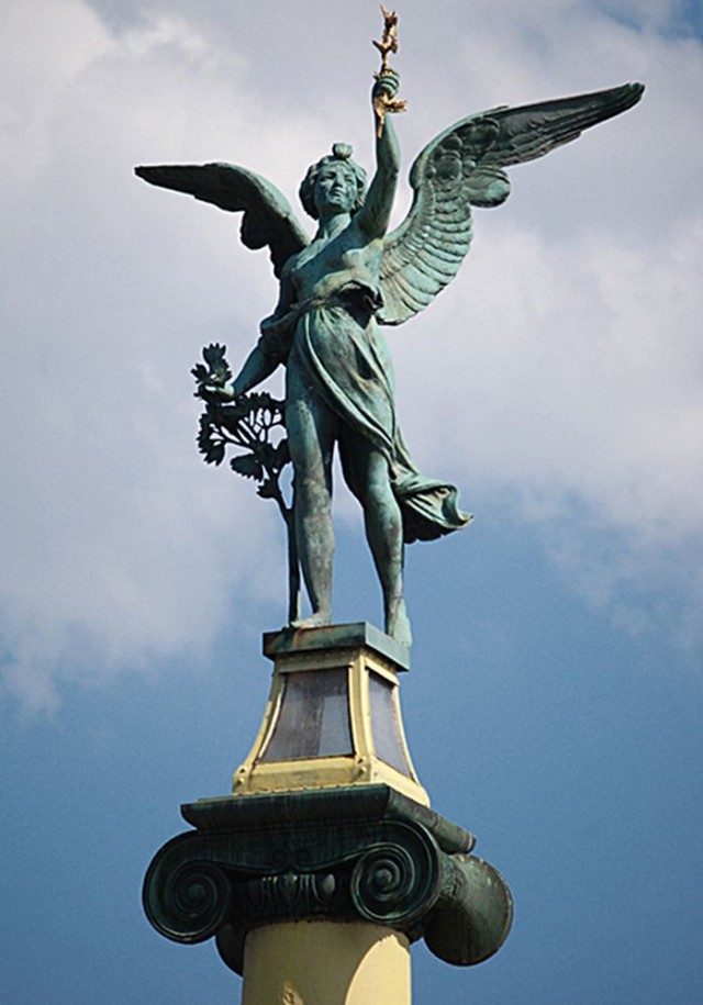 Чехув мост (Čechův most) Чехув мост (Čechův most)