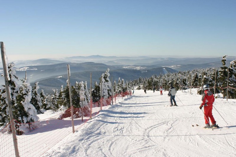 Рокитнице-над-Йизероу (Rokytnice nad Jizerou)