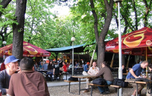 Риегровы сады - пивной сад (Beer Garden)
