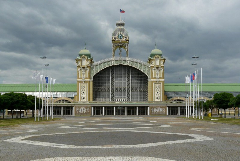 Дворец промышленности (Průmyslový palác )