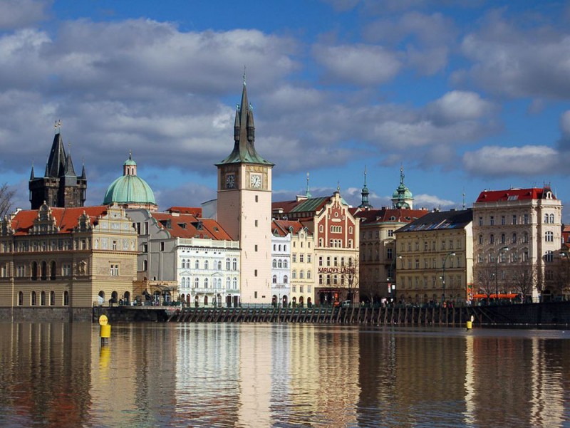 Староместская водонапорная башня (Staroměstská vodárenská věž), Карловы бани (Karlovy Lázně), "Бельвю" (Bellevue)