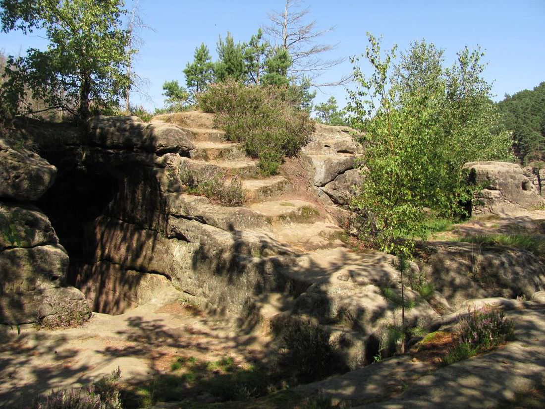 В замке