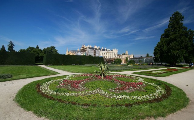 Леднице (Lednice) Леднице (Lednice)