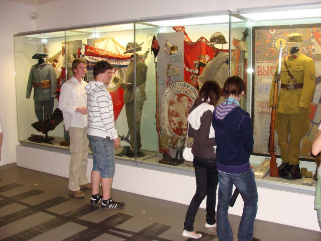VIII фестиваль Музейные ночи 2012 (Festival muzejních nocí ) VIII фестиваль Музейные ночи 2012 (Festival muzejních nocí )