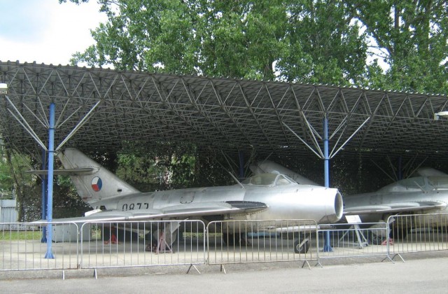 Пражский музей авиации Кбелы (Letecké muzeum Kbely) Пражский музей авиации Кбелы (Letecké muzeum Kbely)