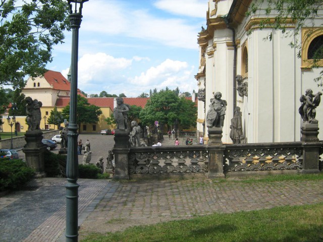 Лорета Лорета
