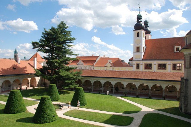 Телчь (Telč) Телчь (Telč)
