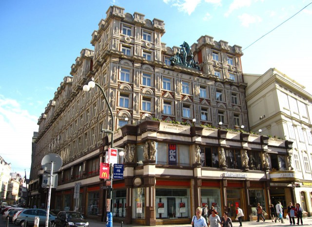 Дворец Адриа (palác Adria)