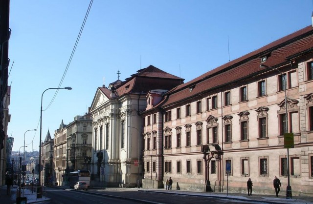 Церковь св. Кирилла и Мефодия (Chrám svatých Cyrila a Metoděje) Церковь св. Кирилла и Мефодия (Chrám svatých Cyrila a Metoděje)