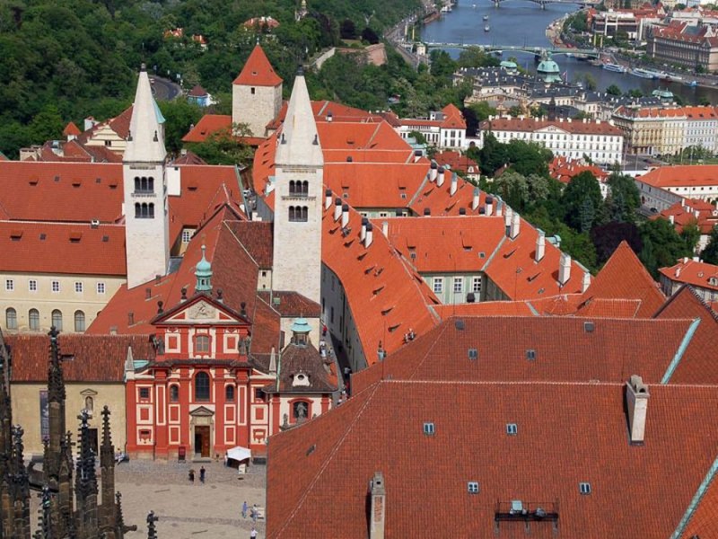 Базилика святого Георгия (Bazilika svatého Jiří) Базилика святого Георгия (Bazilika svatého Jiří)