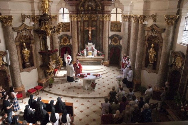 Церковь святого Варфоломея (Kostel svatého Bartoloměje) Церковь святого Варфоломея (Kostel svatého Bartoloměje)