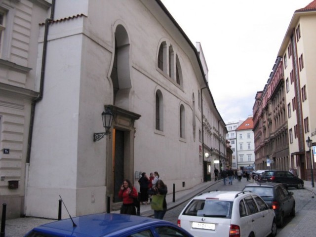 Церковь святого Варфоломея (Kostel svatého Bartoloměje) Церковь святого Варфоломея (Kostel svatého Bartoloměje)