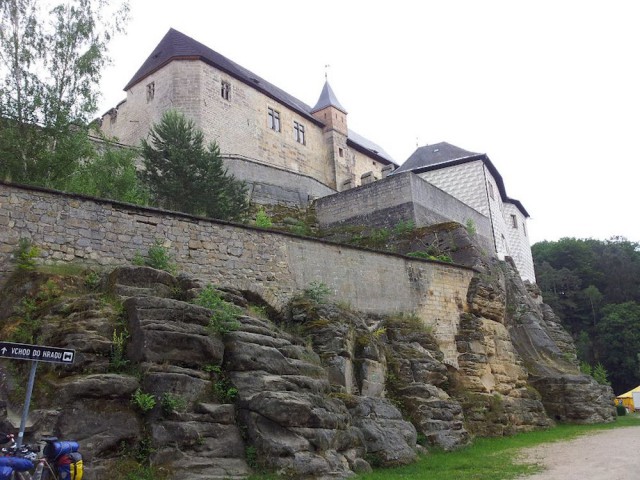 Крепость Кост (Hrad Kost) Крепость Кост (Hrad Kost)