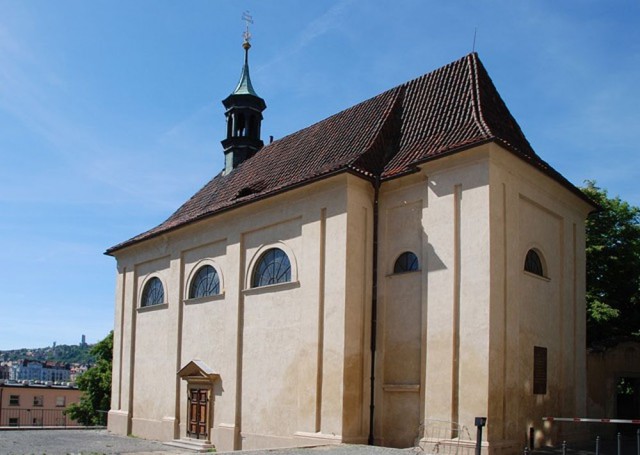 Церковь св. Косьмы и Дамиана (kostel sv. Kosmy a Damiána) Церковь св. Косьмы и Дамиана (kostel sv. Kosmy a Damiána)