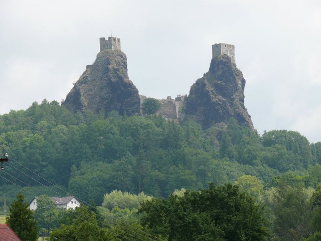 Замок Троски (Hrad Trosky) Замок Троски (Hrad Trosky)