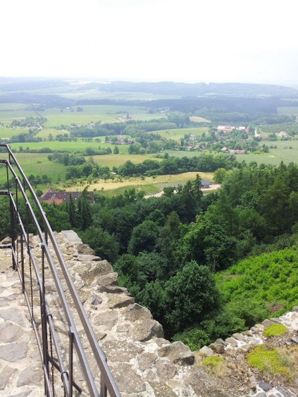 Замок Троски (Hrad Trosky) Замок Троски (Hrad Trosky)