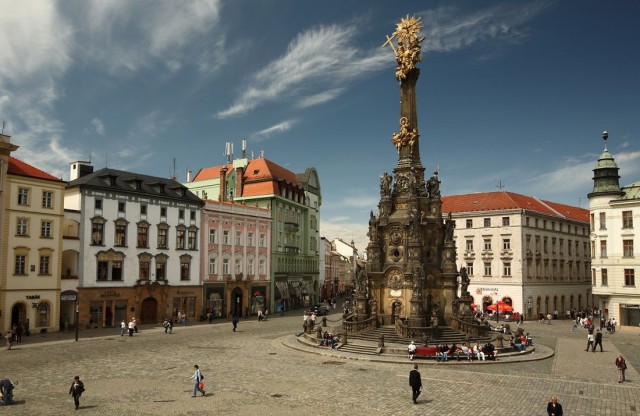 Колонна Пресвятой Троицы (Sloup Nejsvětější Trojice v Olomouci) Колонна Пресвятой Троицы (Sloup Nejsvětější Trojice v Olomouci)
