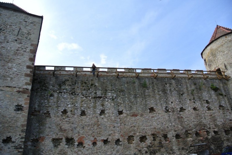 Замок Вевержи (Hrad Veveří) Замок Вевержи (Hrad Veveří)