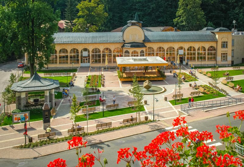 Колоннада