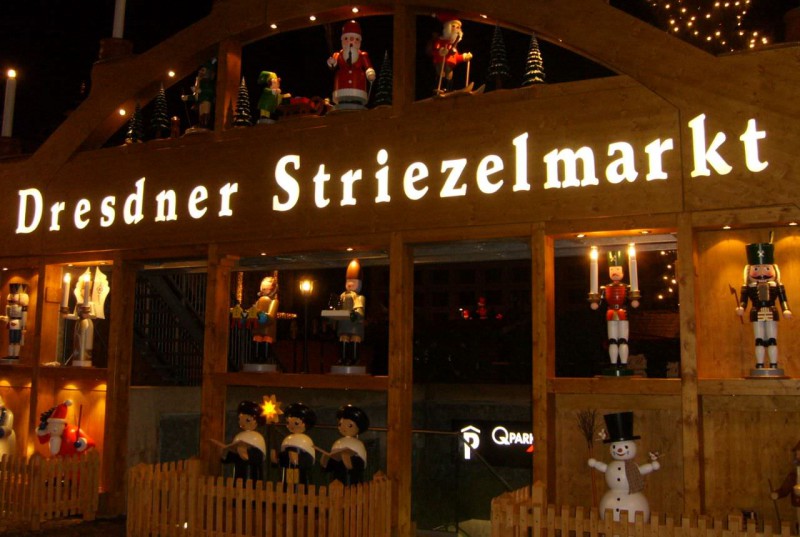 Рождественский рынок Штрицельмаркт (Striezelmarkt)