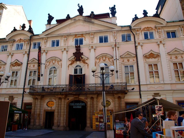 Дворец Сильва Тарукки (Palác Sylva-Taroucca). Дворец Сильва Тарукки (Palác Sylva-Taroucca).