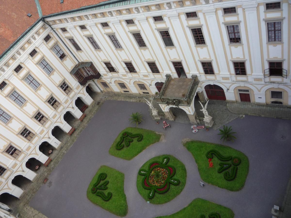 Замок Кромержиж (Zámek Kroměříž)