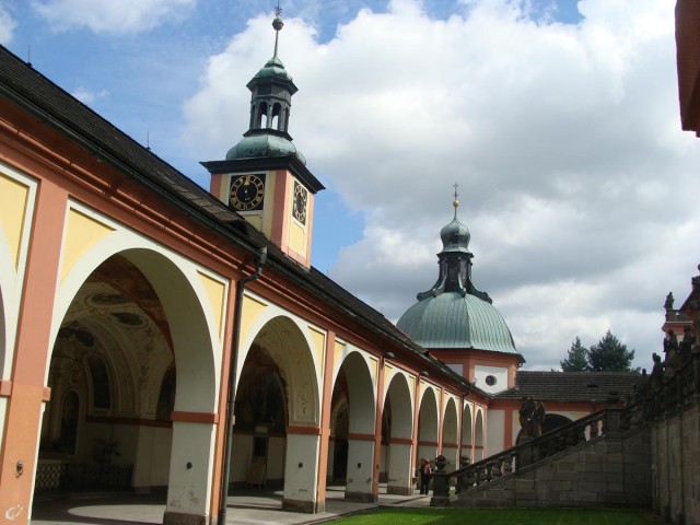 Галерея