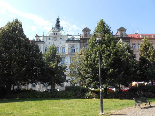 Арбесова площадь (Arbesovo náměstí)