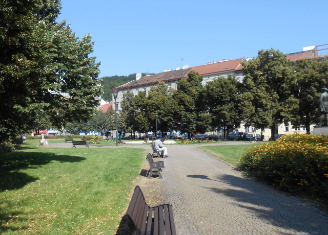 Арбесова площадь (Arbesovo náměstí)