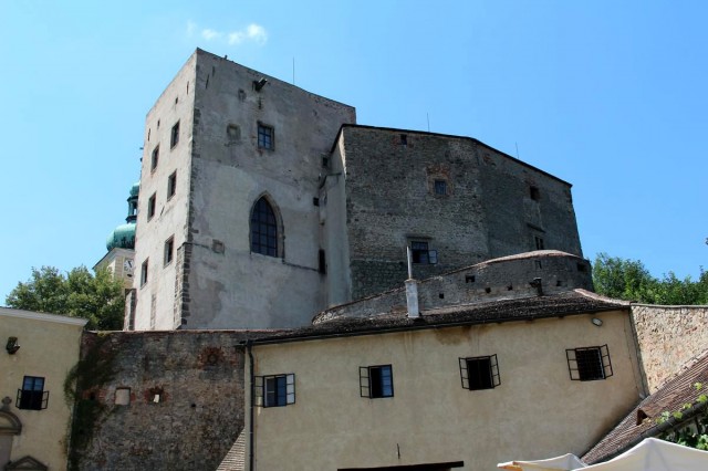 Замок Бухлов (Hrad Buchlov)
