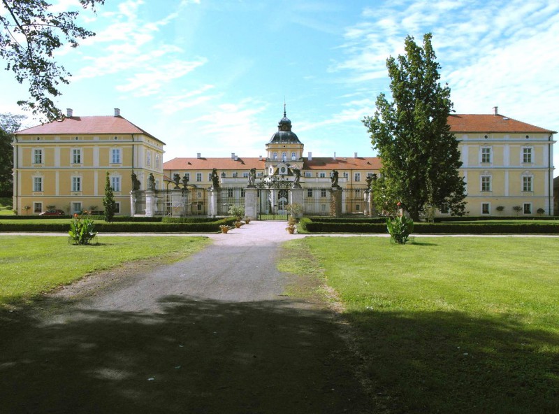 Замок Горжовице (Zámek Hořovice)