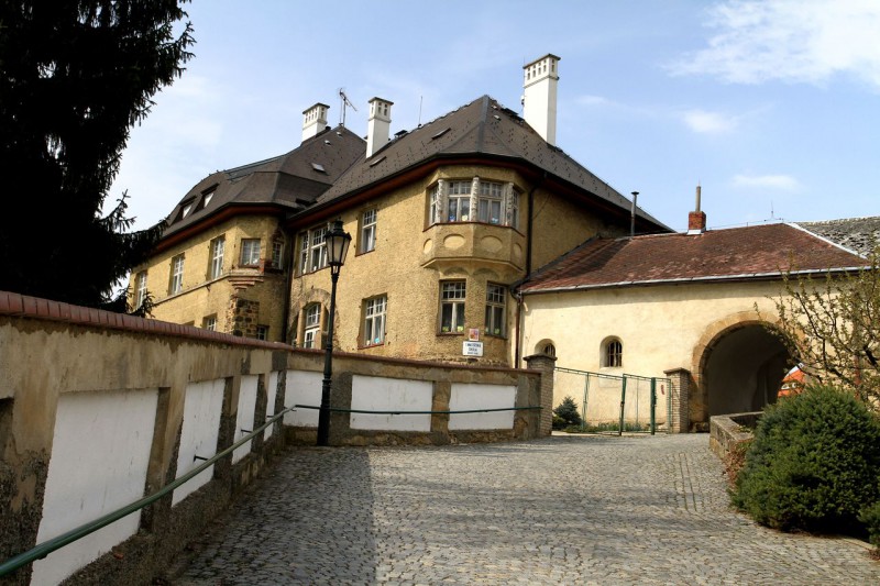 Замок (Českodubský zámek)