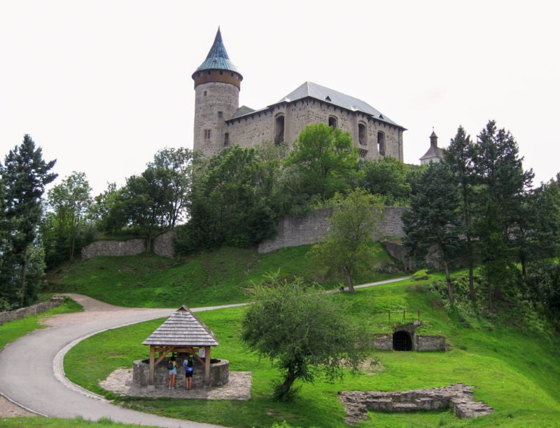 Замковая башня