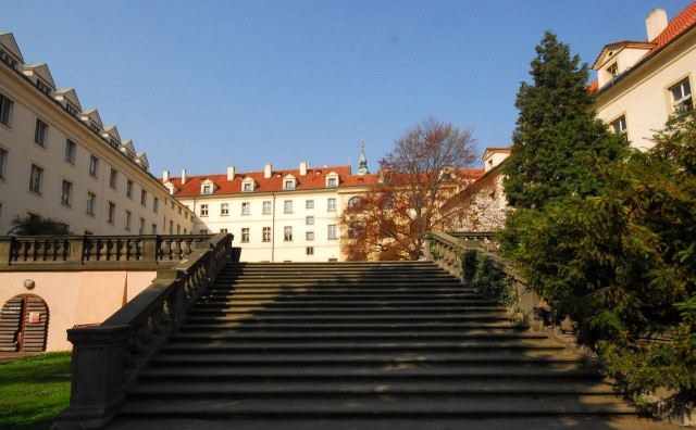 Монастырь босых кармелиток (Klášter bosých karmelitánek)