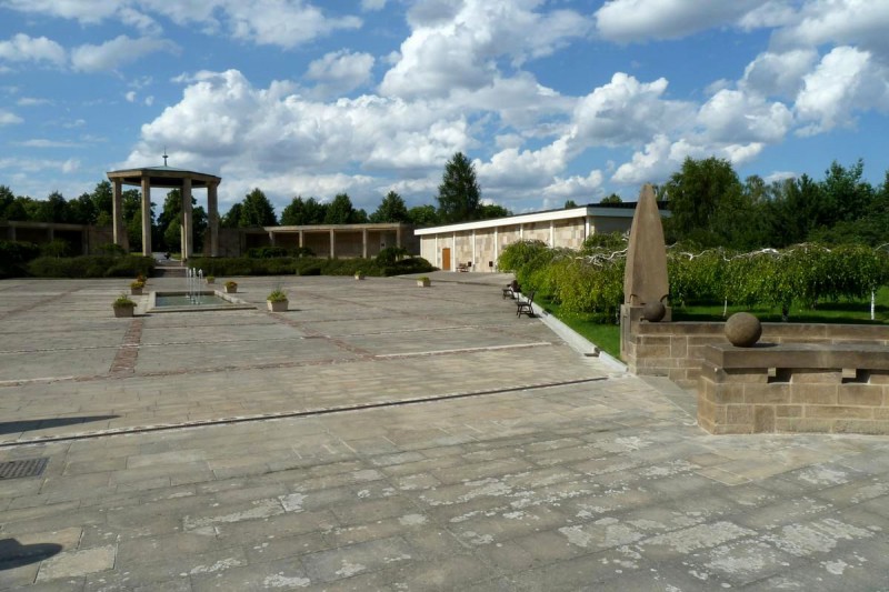 Мемориал в Лидице (Památník Lidice)