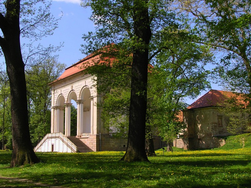 Либосад
